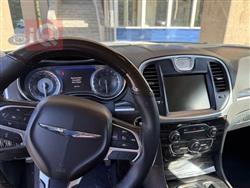 کرایسلەر 300